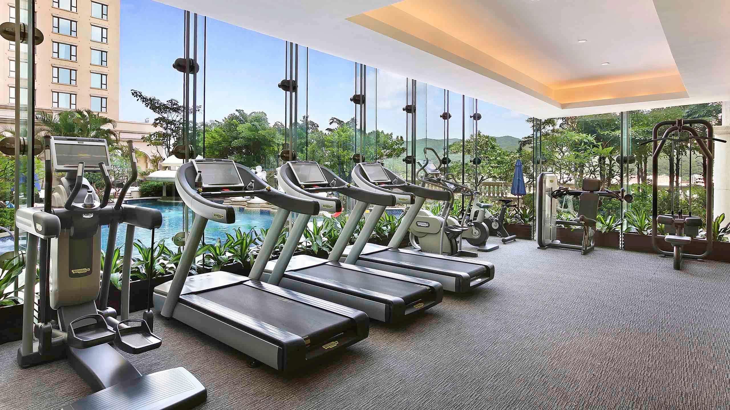 فندق سوفيتيل ماكاو آت بونتي 16 المظهر الخارجي الصورة The gym at the hotel