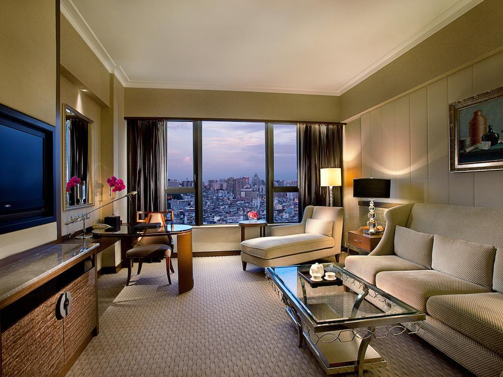فندق سوفيتيل ماكاو آت بونتي 16 المظهر الخارجي الصورة A suite at the Mandarin Oriental, Seoul